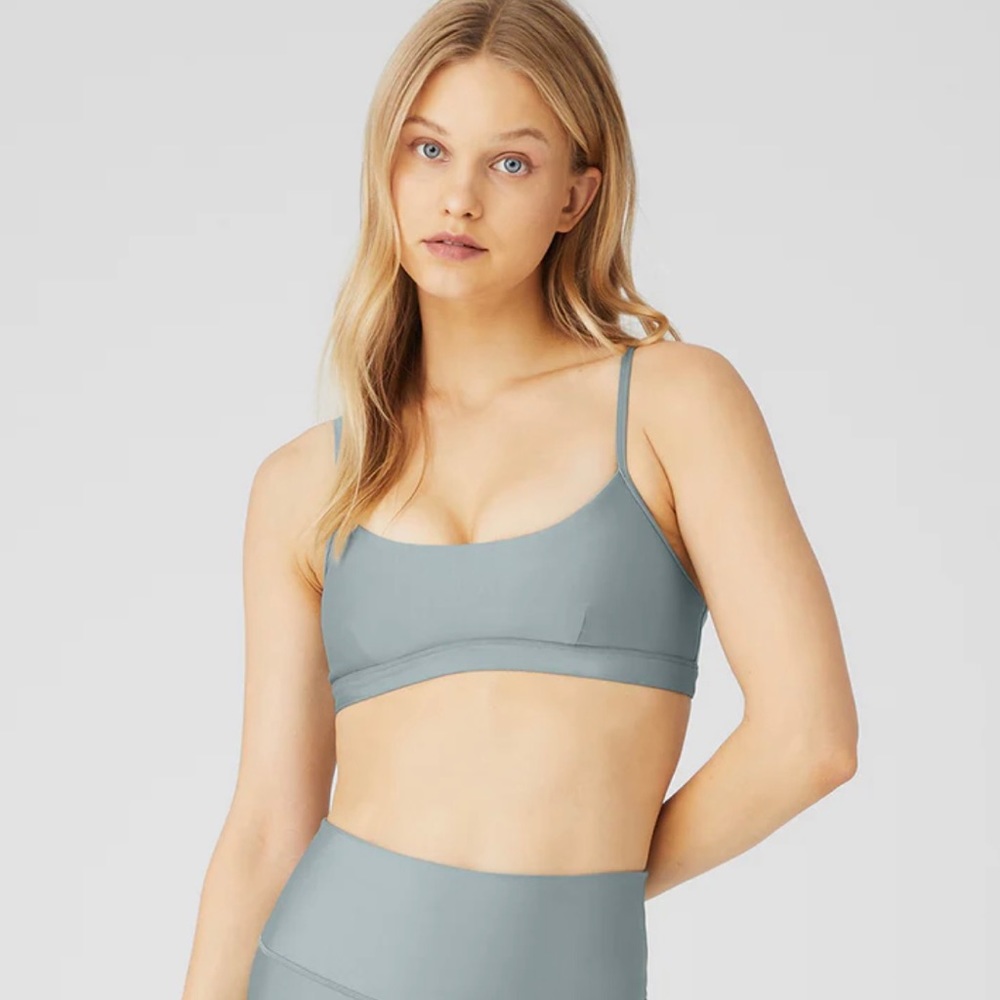 Alo yoga Airlift intrigue bra